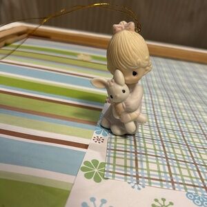Precious Moments-'Jesus Loves Me' Girl With Rabbit #E-9279 Original Packaging